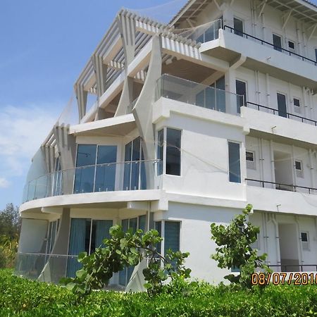 Appartement Luxury Penthouse, Nilaveli à Trincomalee Extérieur photo